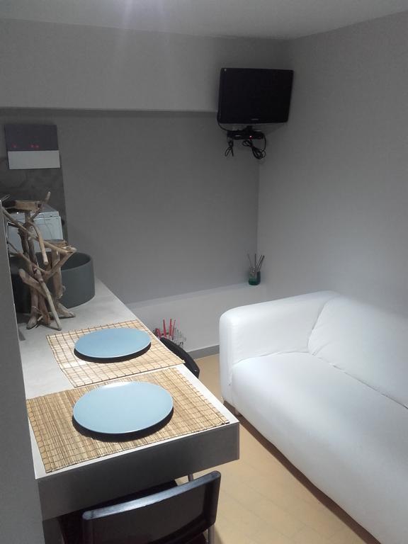Jennys Apartment Preveza Esterno foto
